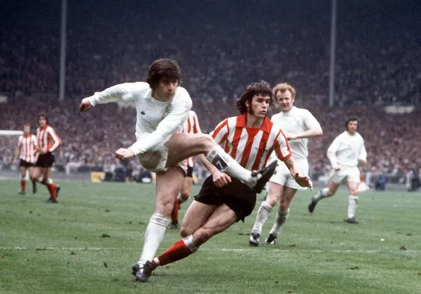 1_Football-1973-FA-Cup-Final-Wembley-Stadium-5th-May-1973-Sunderland-1-v-Leeds-United-0-Leeds-P.jpg
